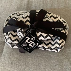 Zig Zag 3 piece cosmetic case set